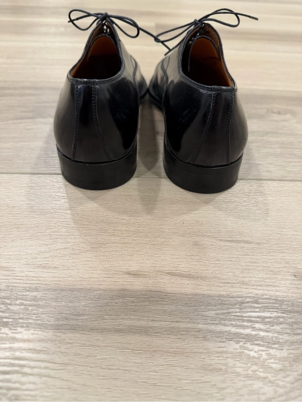 Salvatore Ferragamo good pre
